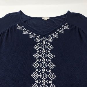 Eyeshadow Navy Top With Cap Sleeve Hi/Low Hem Size M